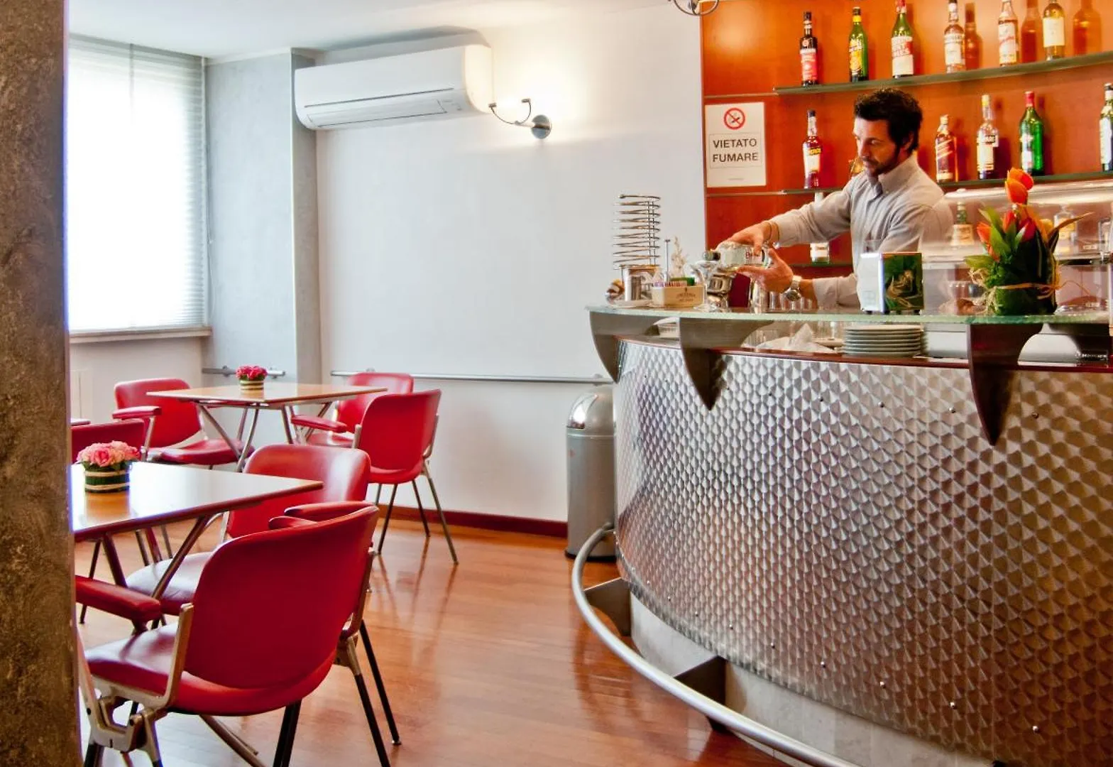 Hotel Boston Livorno 3*,