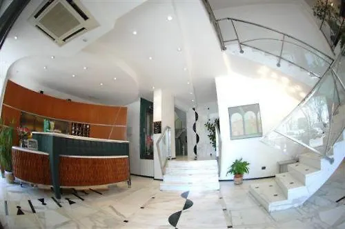 Hotel Boston Livorno 3*,